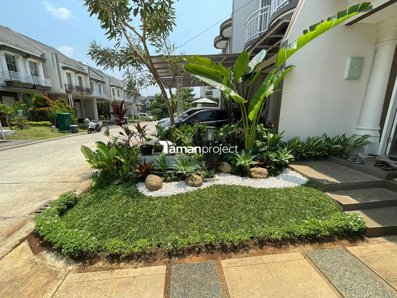 taman minimalis, taman tropis